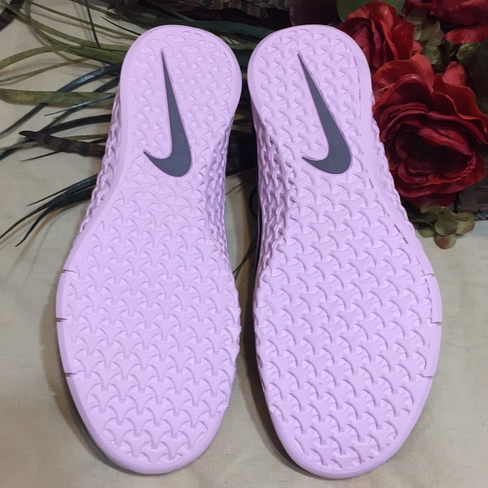 Sold Out. New; Nike Metcon 4 - Picture 10 of 12